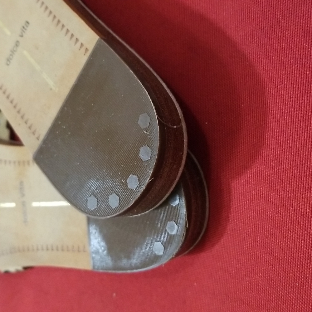DOLCE VITA SANDALS - Picture 7 of 7